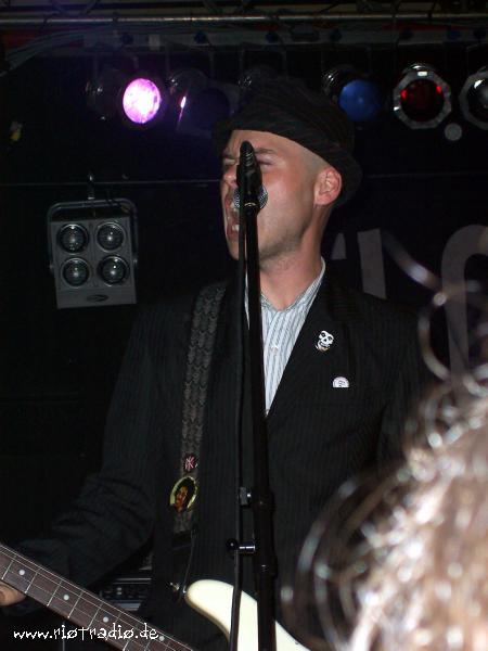 FloggingMolly_20060801T213608-0015.JPG.jpg