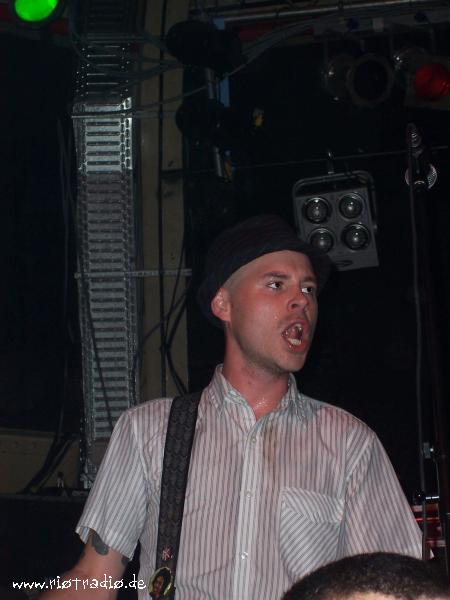 FloggingMolly_20060801T214420-0046.JPG.jpg
