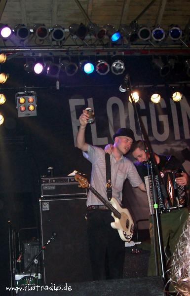 FloggingMolly_20060801T223558-0086.JPG.jpg