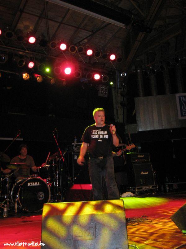 Jello Biafra & The Guantanamo School Of Medicine