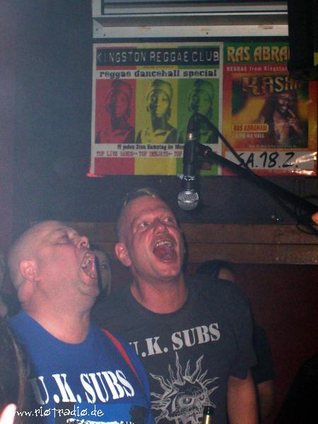uksubs_20060215-23:16:40-0032.JPG.jpg
