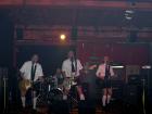 thumbs/gee-strings2006-12-23-07.JPG.jpg