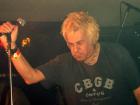 thumbs/uksubs_vibrators_20050202--0033_1.jpg.jpg