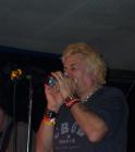 thumbs/uksubs_vibrators_20050202--0038_1.jpg.jpg